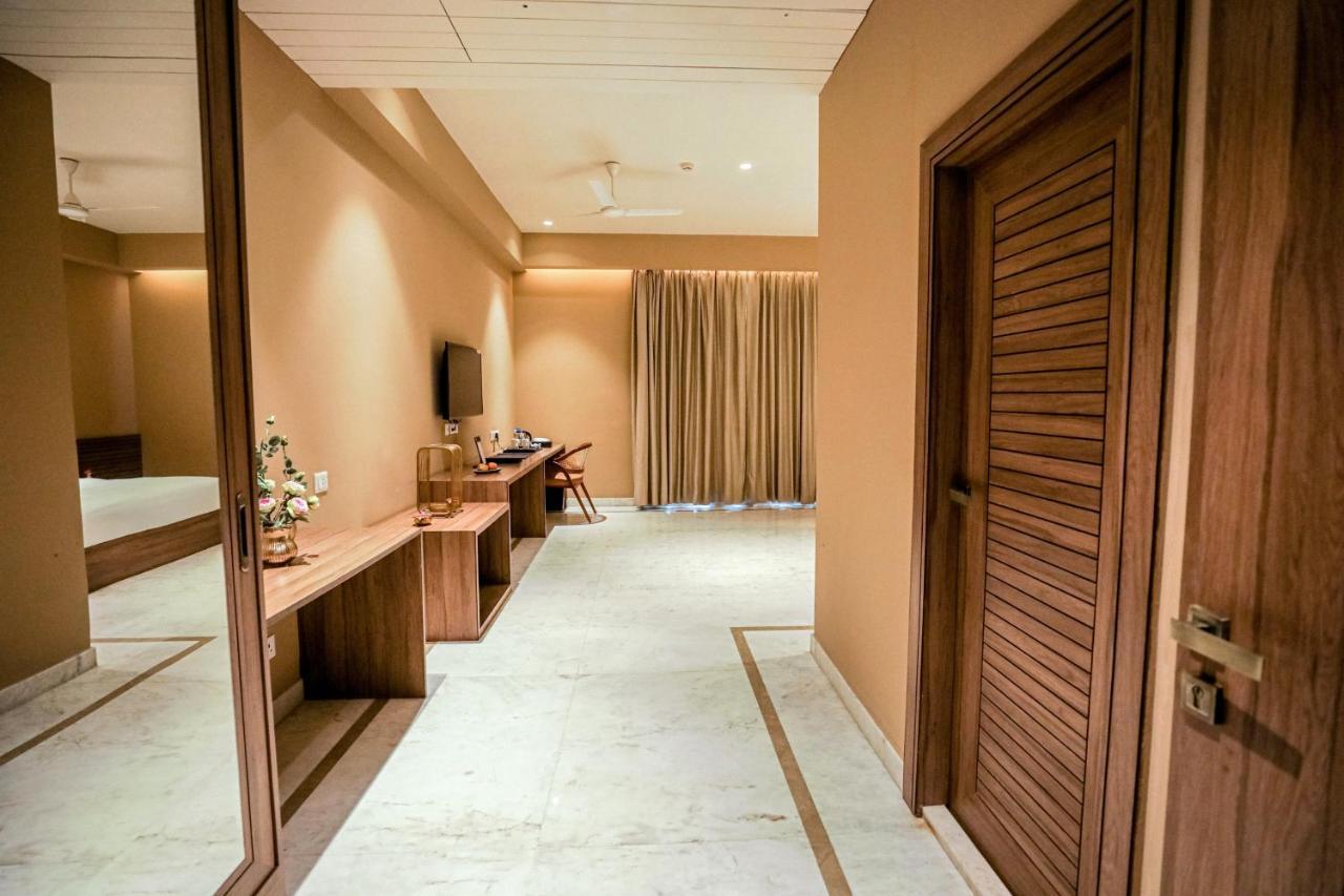 Gulab Kothi By Royal Orchid Hotels Limited ורנאסי מראה חיצוני תמונה