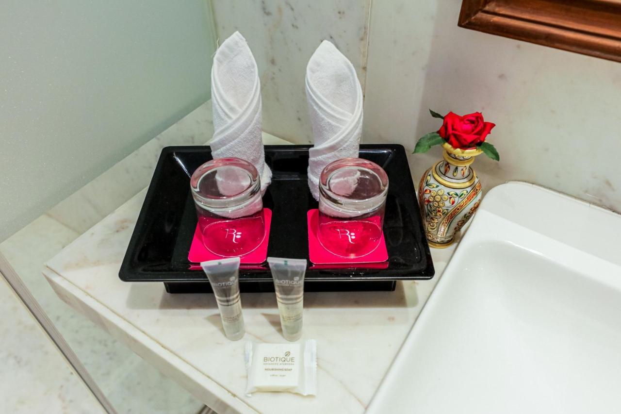 Gulab Kothi By Royal Orchid Hotels Limited ורנאסי מראה חיצוני תמונה