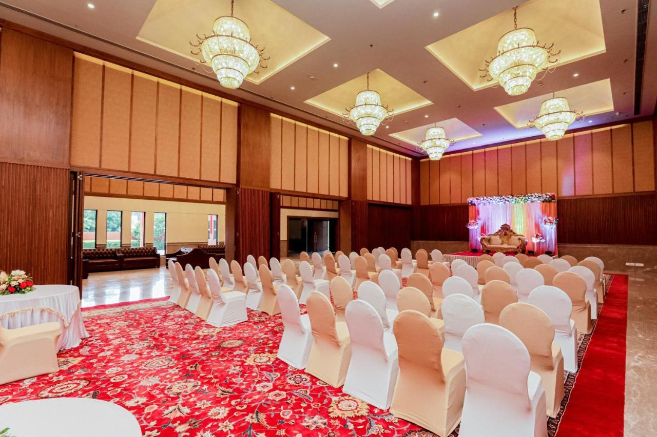 Gulab Kothi By Royal Orchid Hotels Limited ורנאסי מראה חיצוני תמונה